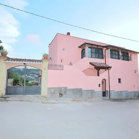 Βίλα Paradisea *